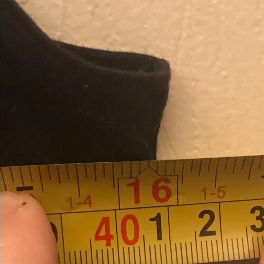 Adidas Black Sleeveless Top Drawstring to Crop top NWT Size XS - Picture 7 of 9